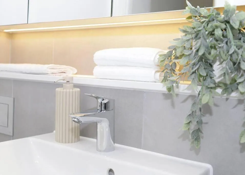 Apartament Chic & Cozy Chertsey Flat With Free Parking & Wifi Wielka Brytania